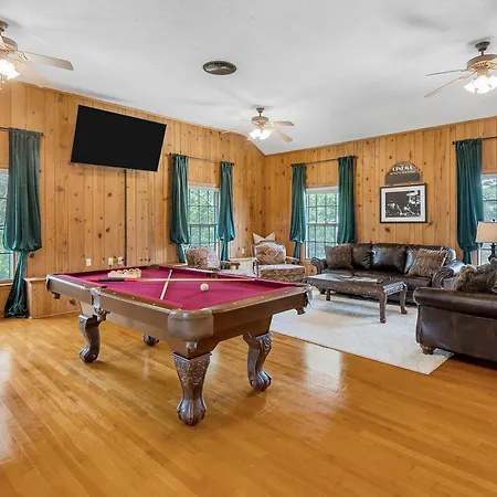 Beland Mansion-Treasured Mist Suite! Fort Smith Exterior photo