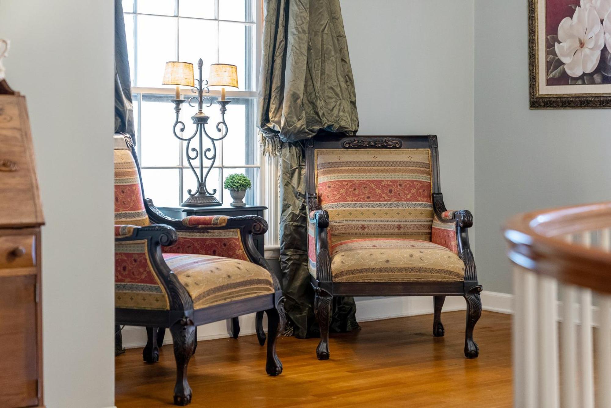 Beland Mansion-treasured Mist Suite! * Fort Smith